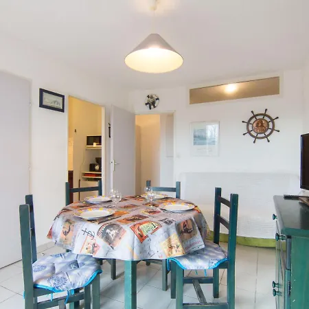 Les Rives Du Lac-6 By Interhome Appartement